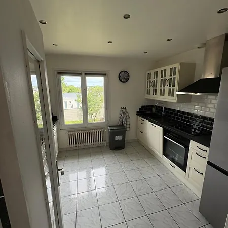 Maison Spacieuse Proche De Caen Holiday home