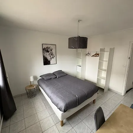 Maison Spacieuse Proche De Caen